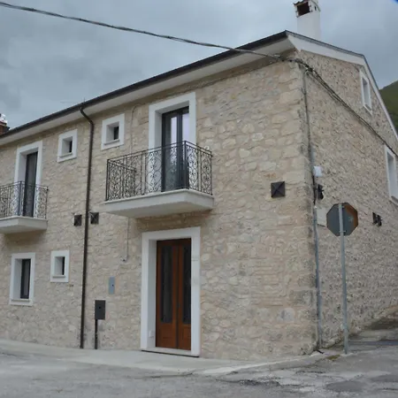 Casa Anaceta Bed & Breakfast