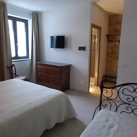 Casa Anaceta Bed & Breakfast Villalago