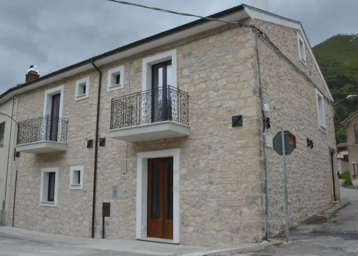 Casa Anaceta Bed & Breakfast