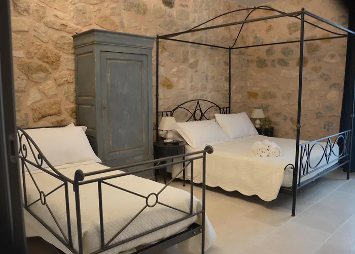 Casa Anaceta Bed & Breakfast *